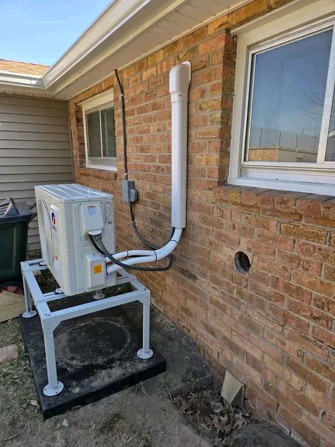 Air conditioner outdoor unit installed