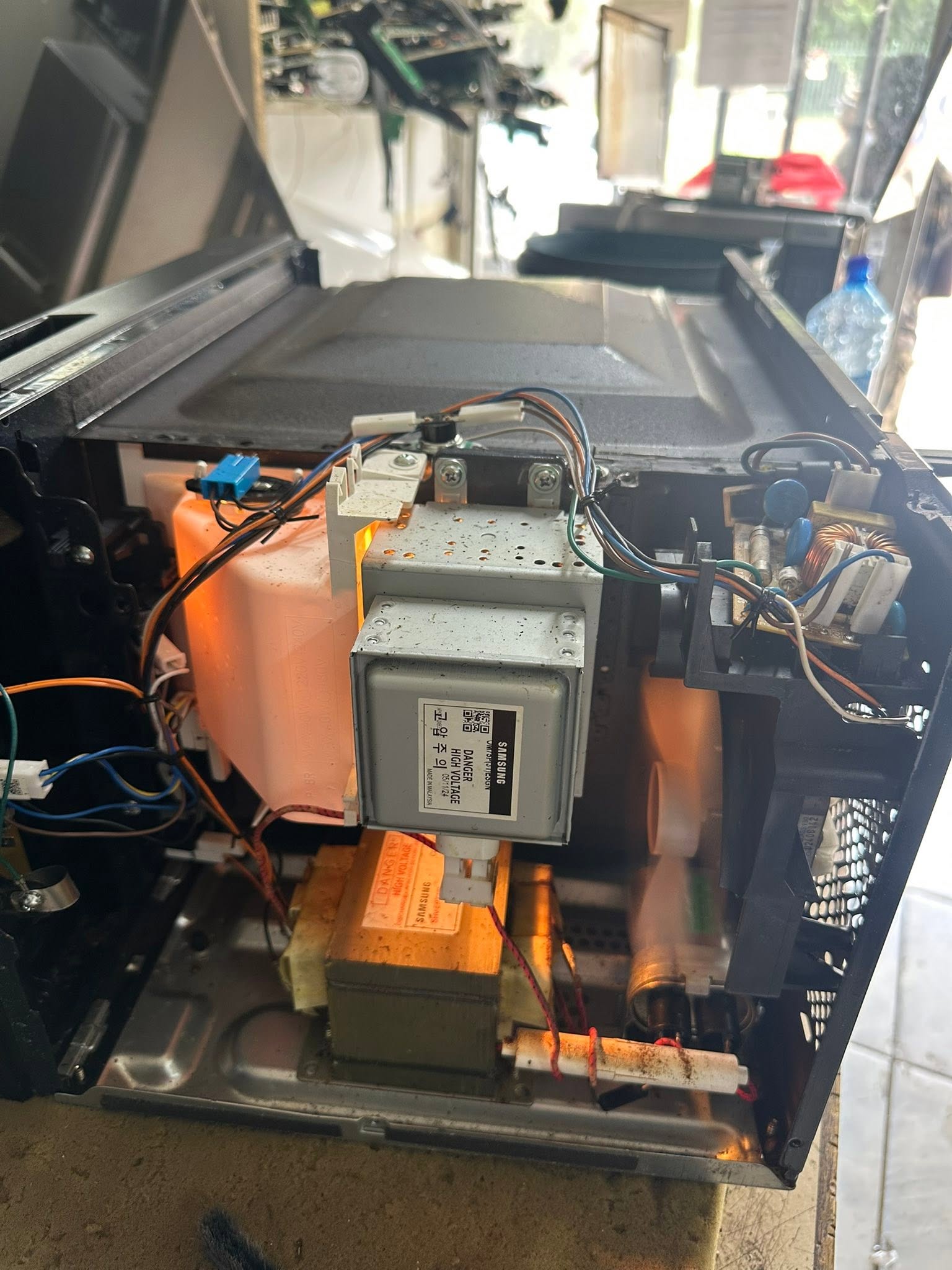 Microwave internal components testing